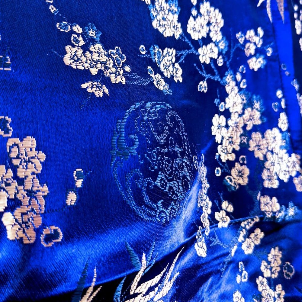 Chinese Shirt Cheongsam Qipao - Picture 4 of 6